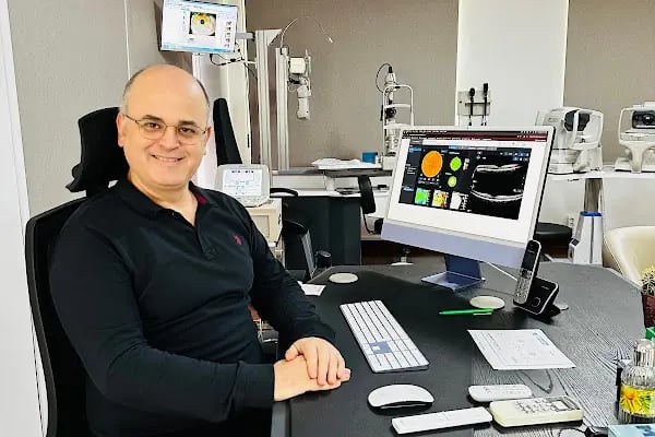 Alanya Göz Kliniği Op. Dr. Bülent Kalay - Resim 6