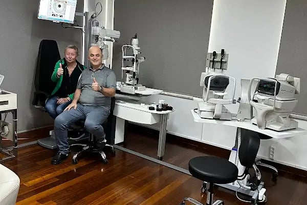 Alanya Göz Kliniği Op. Dr. Bülent Kalay - Resim 15