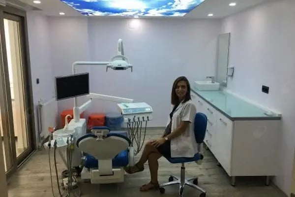 Diş Hekimi Dr. Nazife İŞLER PEHLİVAN Ortodonti Uzmanı | Adana Ortodonti Kliniği - Resim 2