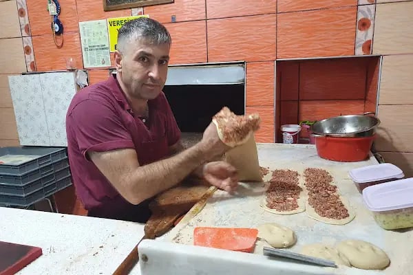 YÖREM ETLİ EKMEK SALONU - Resim 11