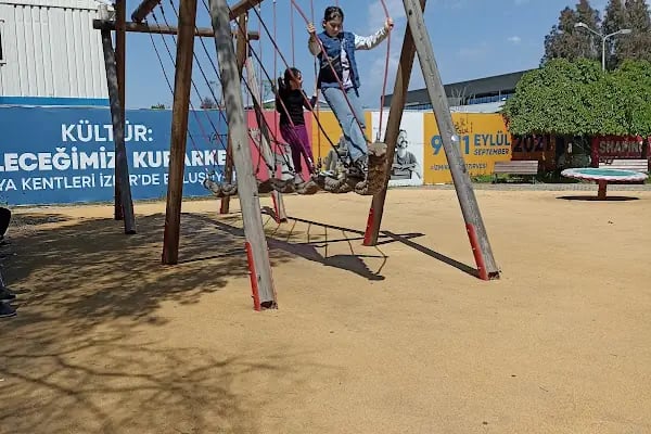 Kızılkanat Parkı - Resim 16
