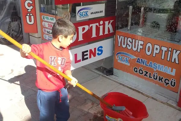 GÖzlükçü Yusuf Optik - Resim 13