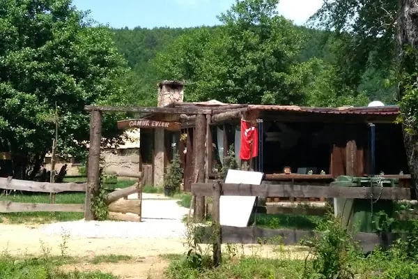 Çamur Evler Butik Pansiyon ve Kamp Alanı (Erikli Şelale/İletişim Whatsapp) - Resim 15