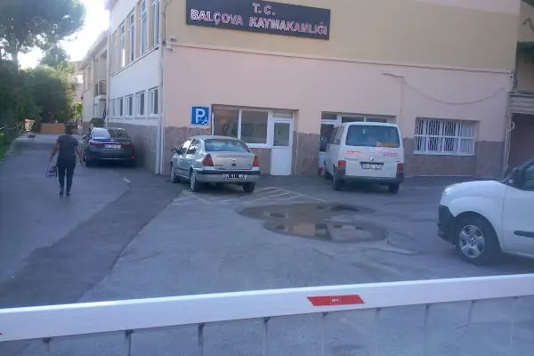 Balçova Tapu Müdürlüğü - Resim 4