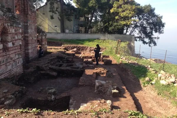 9. yy Hagios Aberkios Manastırı - Resim 20