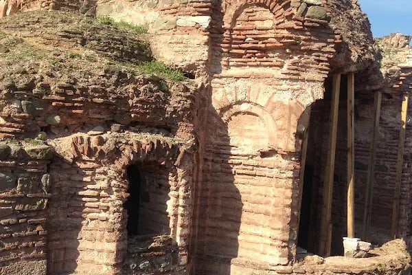 9. yy Hagios Aberkios Manastırı - Resim 17