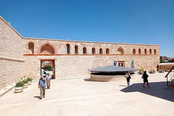 Selçuklu Sultanlarının Türbesi - Resim 9