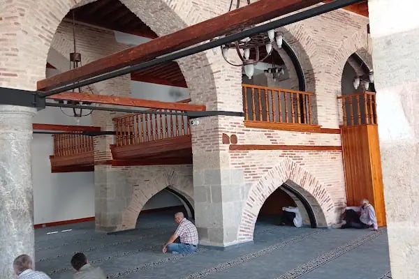 Selçuklu Sultanlarının Türbesi - Resim 15