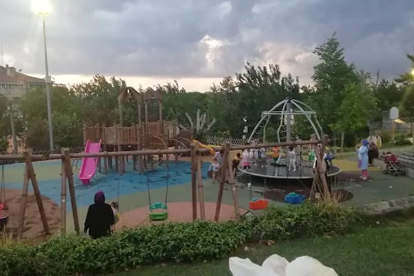 Küçükçekmece Belediyesi Macera Parkı - Resim 17
