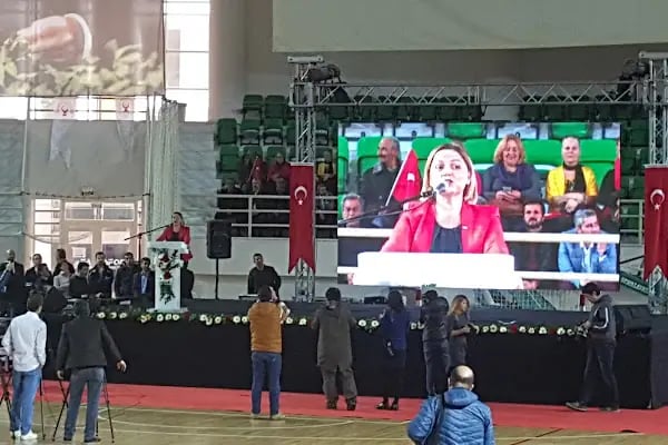 Bornova Belediyesi Atatürk Spor Kompleksi - Resim 14