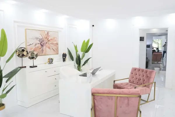 Ezgi Aydın Diş Kliniği - Resim 10