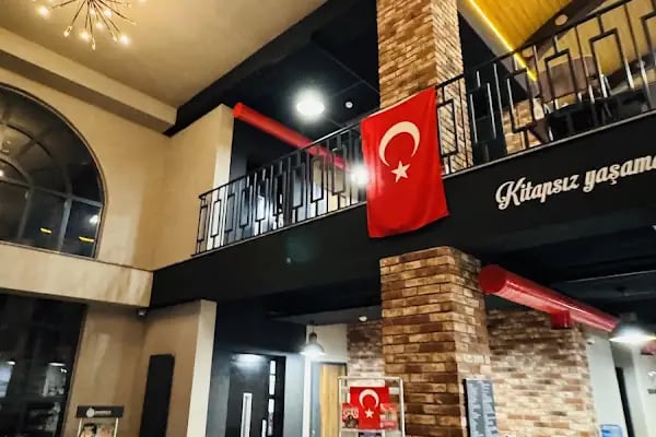Başiskele Belediyesi Halk Kütüphanesi (Kitaphane) - Resim 7