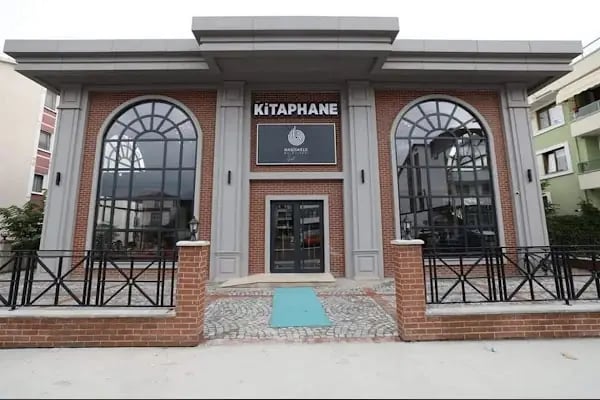 Başiskele Belediyesi Halk Kütüphanesi (Kitaphane) - Resim 3
