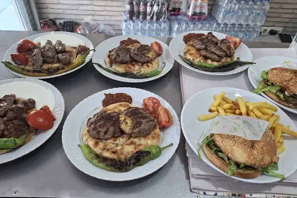 Meşhur Akhisar Köftecisi Hasan Usta - Resim 6