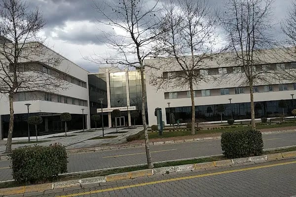 Sakarya Üniversitesi Mühendislik Fakültesi M7 Binası - Makine Mühendisliği Bölümü - Metalurji Ve Malzeme Mühendisliği Bölümü - Resim 13