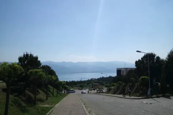 Sakarya Üniversitesi Mühendislik Fakültesi M7 Binası - Makine Mühendisliği Bölümü - Metalurji Ve Malzeme Mühendisliği Bölümü - Resim 10