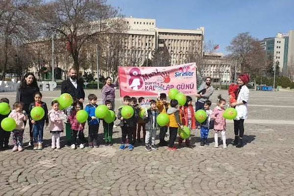 Şirinler Çocuk Akademisi Gaziantep Kreş Gündüz Bakımevi ve Anaokulu - Resim 15