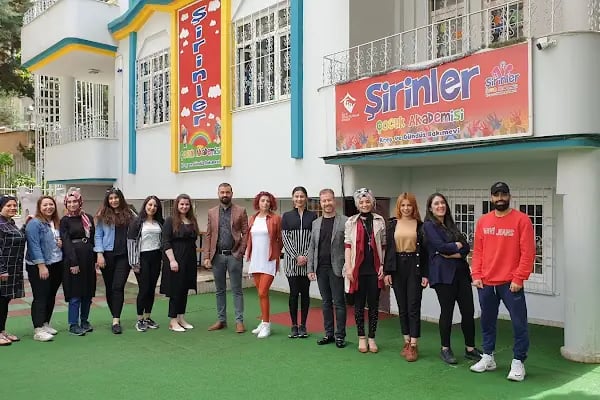 Şirinler Çocuk Akademisi Gaziantep Kreş Gündüz Bakımevi ve Anaokulu - Resim 16