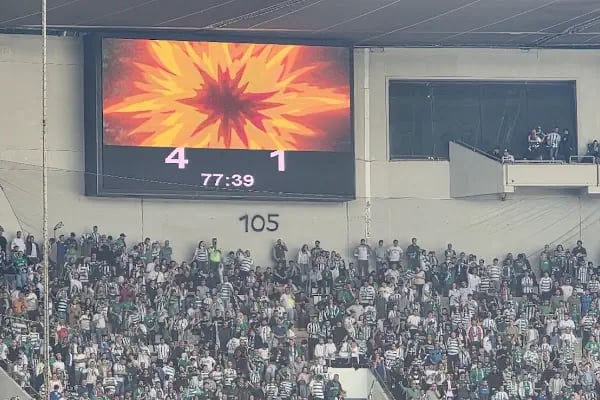 Atatürk Spor Kompleksi Matlı Stadyumu Timsah Arena - Resim 20