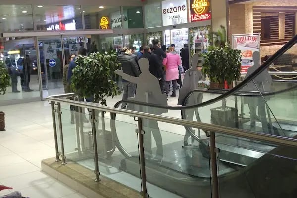 Ihlamur Alışveriş Merkezi - Resim 6