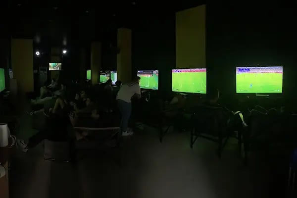 OYUN DÜNYASI PLAYSTATİON CAFE - Resim 2