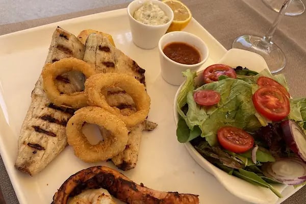 Green Beach Restaurant - Resim 19