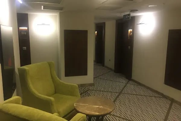 Q Hotel - Resim 7