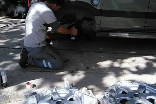 BAYINDIR CANLI ENES OTO LASTİK - Resim 15