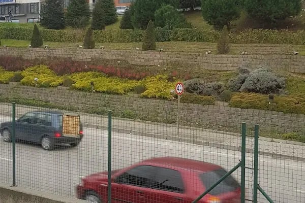 Bursa Nilüfer Vergi Dairesi - Resim 3
