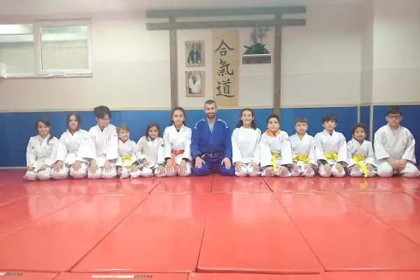 Serkan Yılmaz Uzakdoğu Sporları Merkezi - Resim 7