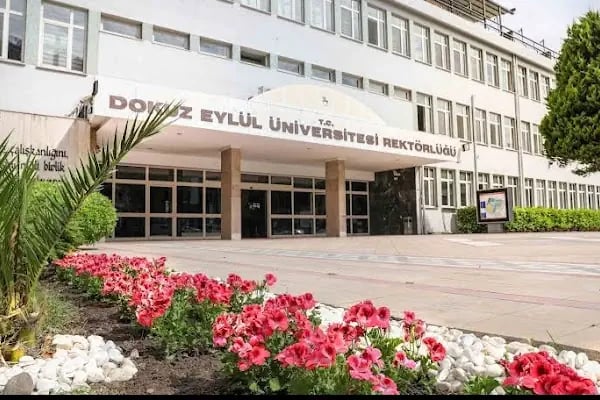 Dokuz Eylül Üniversitesi - Resim 4