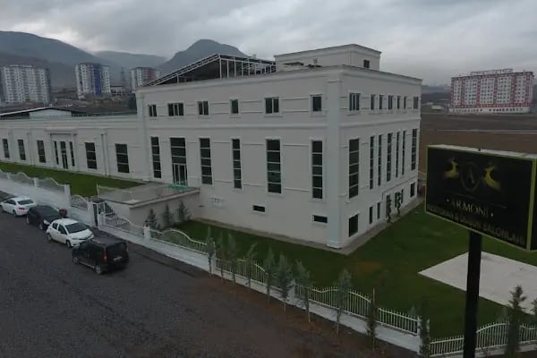 Armoni Restorant Ve Düğün Salonu - Resim 1