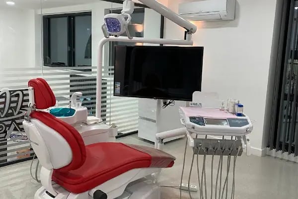 Diş Hekimi Güray Uysal - Resim 3