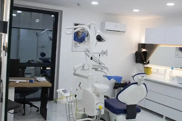 Diş Hekimi Güray Uysal - Resim 5