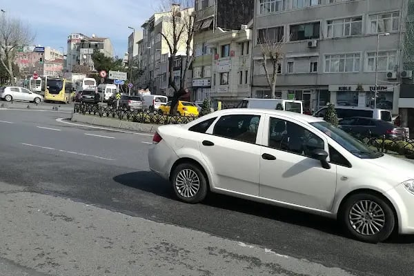 Ekmekçi Baba Türbesi - Resim 20