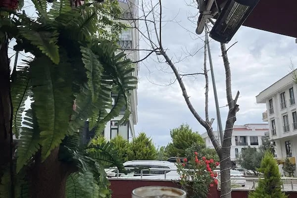 Café Carmen Red - Resim 1