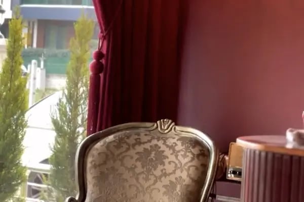 Café Carmen Red - Resim 5