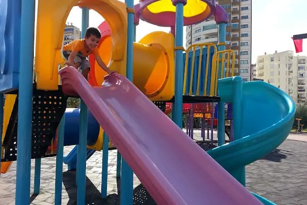 Gülen Yüzler Semt Kreşi Yurt-1 - Resim 2