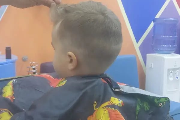 Little One Kız-Erkek Çocuk Kuaförü - Resim 9