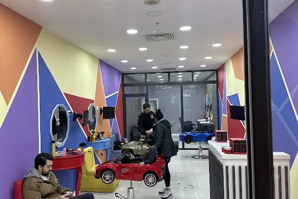 Little One Kız-Erkek Çocuk Kuaförü - Resim 3