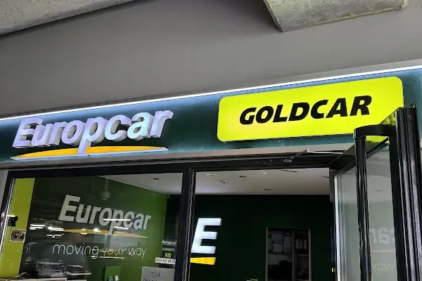Goldcar İstanbul Havalimanı - Resim 3