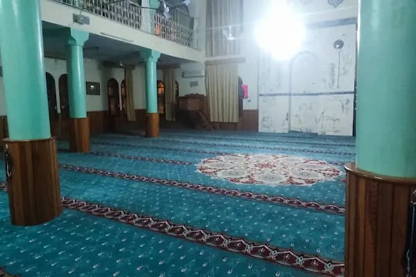 Tunalı Cami - Resim 1