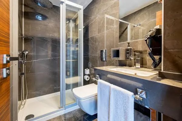 HAY Hotel Alsancak - Resim 3