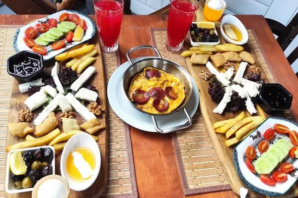 Alya Lounge - Resim 12