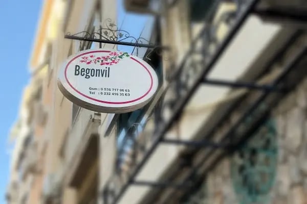 Karşıyaka Begonvil Pansiyon Konaklama - Resim 1