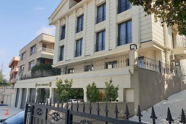 Royal Residence - Resim 14
