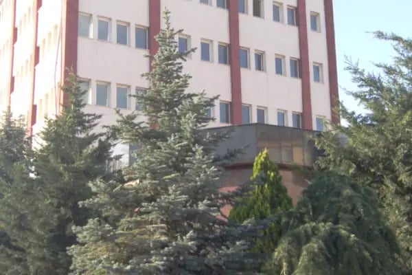 Yüksek İhtisas Üniversitesi - 100. Yıl Yerleşkesi (Tıp Fakültesi) - Resim 13