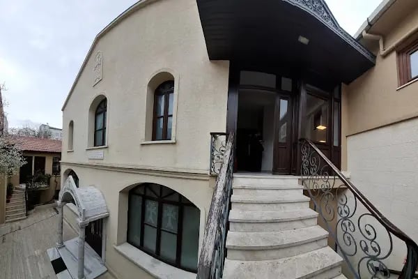 Surp Asdvadzadzin Ermeni Kilisesi - Resim 8
