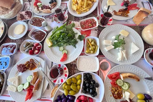 Belinay Gozleme Kahvalti Evi - Resim 3