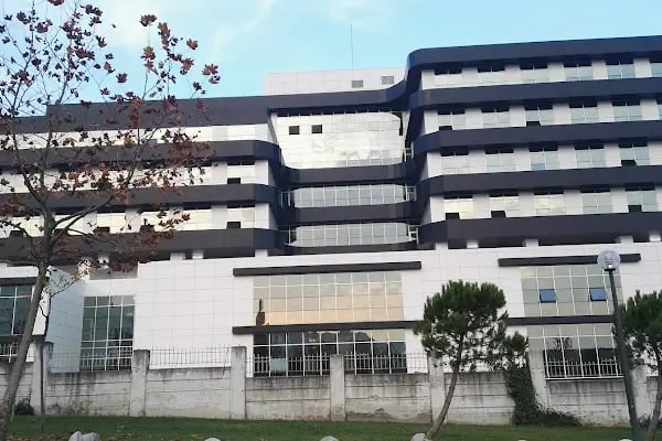 SBÜ Bursa Yüksek İhtisas EAH Ana Bina - Resim 17